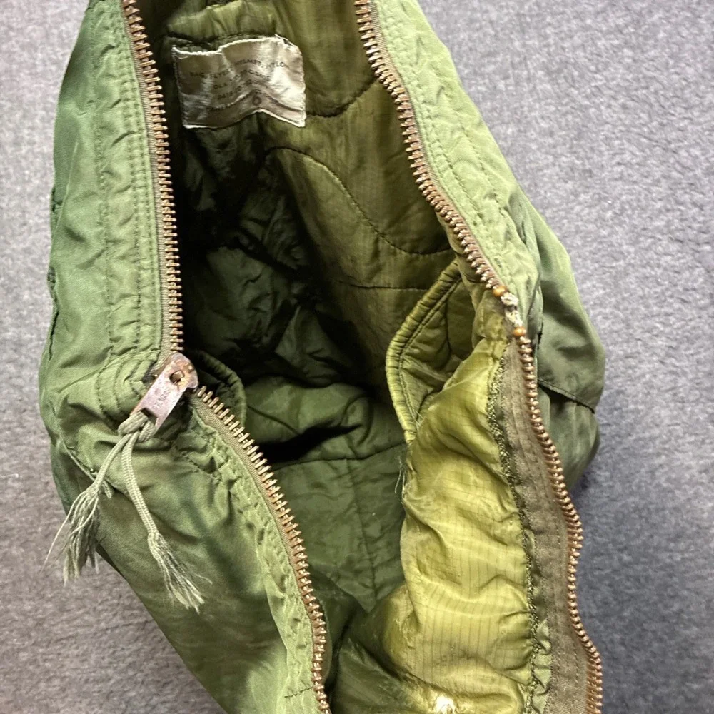 General‎ Fabrics Corp Flyer's Helmet Bag Unisex OS Olive Green Vintage 1980